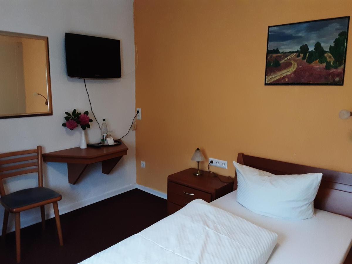 Hotel Gasthof Zur Krone Oberzent エクステリア 写真