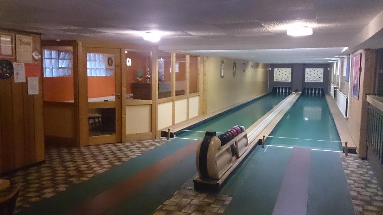 Hotel Gasthof Zur Krone Oberzent エクステリア 写真