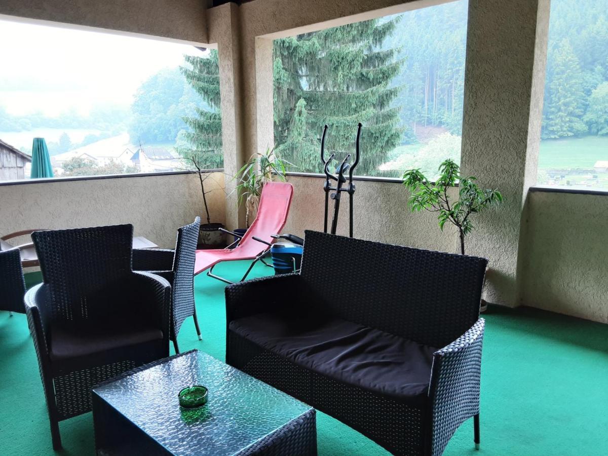 Hotel Gasthof Zur Krone Oberzent エクステリア 写真
